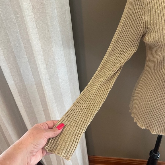 New York & Company Women's Gold Metallic Low Cut Button Cardigan, Size Large - Picture 5 of 9